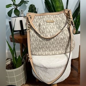 (LIKE NEW) Michael Kors Jet Set Large Convertible Shoulder Bag